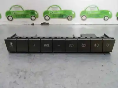 Second-hand car spare part switch for lancia ypsilon (101) 1.3 16v multijet argento oem iam references 735361065