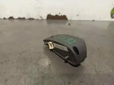 Second-hand car spare part steering wheel switch for ssangyong kyron 2.0 xdi 4x4 oem iam references 8915009050  