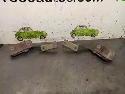 Автозапчастина б/у петля капота для ssangyong korando 2.9 d посилання на oem iam 6182006000  6181006000