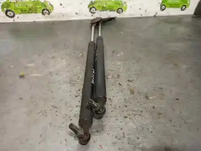 Автозапчастина б/у амортизаторі багажника/дверей для ssangyong korando 2.9 d посилання на oem iam   7115006000