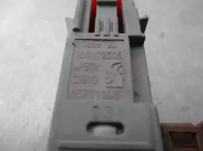 Second-hand car spare part switch for opel corsa d (s07) 1.2 (l08 l68) oem iam references 13299720  