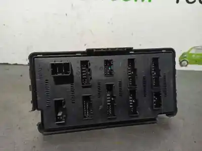 Pièce détachée automobile d'occasion boîtes à fusibles pour ssangyong kyron 2.0 xdi 4x4 références oem iam ak6084  