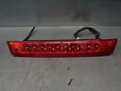 Peça sobressalente para automóvel em segunda mão farolim de travão central por hyundai ix35 (lm, el, elh) 1.7 crdi referências oem iam 927002y000