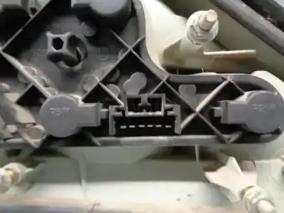 Автозапчасти б/у правый задний фонарь за lancia lancia y 1.1 cat ссылки oem iam 46408285  