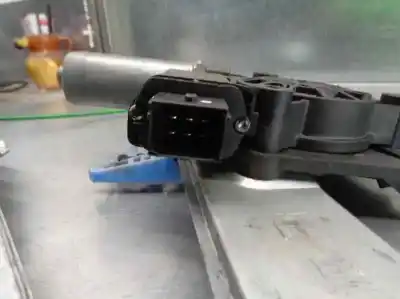 Автозапчастина б/у регулятор переднього правого скла для opel corsa d (s07) 1.2 (l08 l68) посилання на oem iam 13188488  