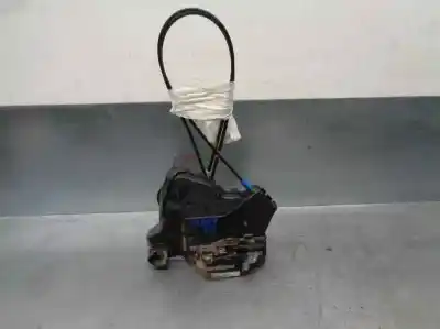 Tweedehands auto-onderdeel deurslot rechts voor voor toyota auris (_e15_) 2.0 d-4d (ade150_) oem iam-referenties 6903002220