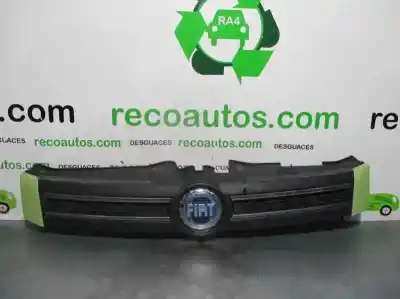 Автозапчастина б/у передня решіта для fiat panda (169) 1.2 8v dynamic посилання на oem iam 735353899