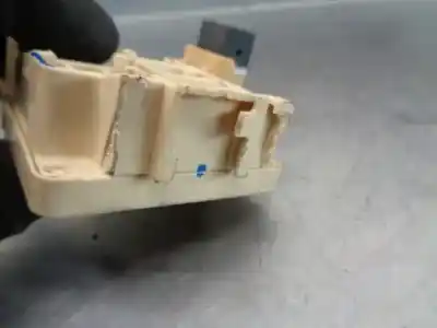 Автозапчасти б/у блок реле/предохранителей за lexus rx300 (mcu15) luxury ссылки oem iam 9098702020  