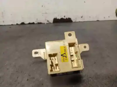 Peça sobressalente para automóvel em segunda mão módulo eletrônico por kia carnival 2.9 crdi vgt active referências oem iam 919804d010