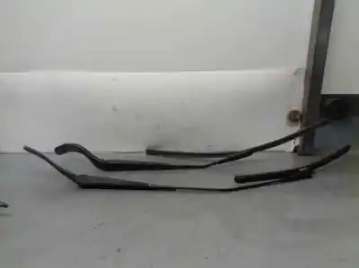 Second-hand car spare part front right windshield wiper arm for alfa romeo mito (145) 1.3 jtd cat oem iam references 60654028