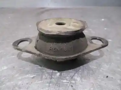 Автозапчастина б/у опора двигуна ліва для renault scenic (ja..) 1.9 dci authentique посилання на oem iam 7700788318