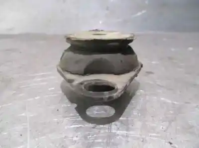 Автозапчасти б/у левая опора двигателя за renault scenic (ja..) 1.9 dci authentique ссылки oem iam 7700788318  