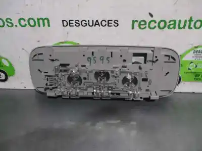 Автозапчастина б/у внутрішне світло для volkswagen jetta (1k2) 1.4 16v tsi посилання на oem iam 1k0947133e  