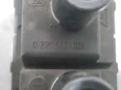 Second-hand car spare part ignition coil for bmw serie 3 coupe (e36) 1.6 cat 102 cv / 75 kw oem iam references   0221503005