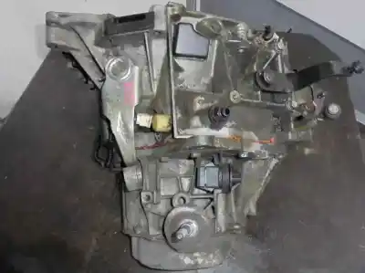 Pezzo di ricambio per auto di seconda mano riduttore per citroen berlingo 1.9 d multispace riferimenti oem iam 20ch45  7882298