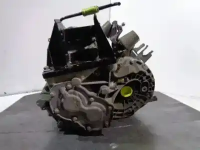 Pezzo di ricambio per auto di seconda mano riduttore per mg serie 75 (j/rj) 2.0 16v cdti riferimenti oem iam 47r37 getrag 03382172839