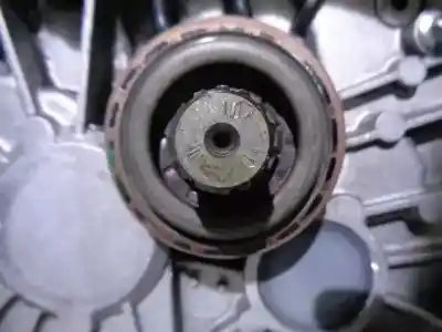 Pezzo di ricambio per auto di seconda mano riduttore per mg serie 75 (j/rj) 2.0 16v cdti riferimenti oem iam 47r37 getrag 03382172839