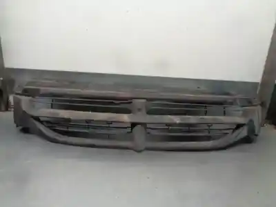 Peça sobressalente para automóvel em segunda mão grelha frontal por chrysler voyager (gs) 2.4 referências oem iam 04576955