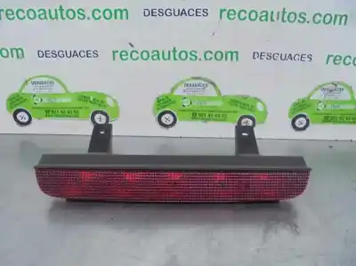 Second-hand car spare part central brake light for suzuki ignis rm (mh) 1.3 cat 94 cv / 69 kw oem iam references 03318040