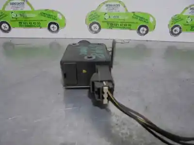 Second-hand car spare part tailgate central locking system  for opel tigra 1.4 16v oem iam references   