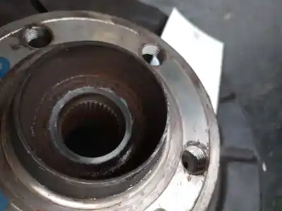 Автозапчасти б/у передняя правая кулачка за skoda fabia (5j2 ) 1.2 ссылки oem iam 6ro615312  