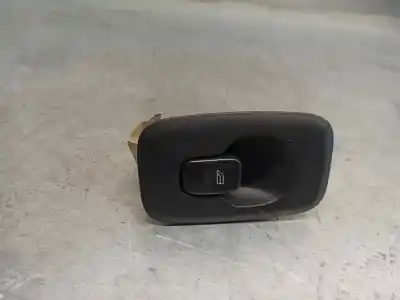 Peça sobressalente para automóvel em segunda mão botão / interruptor elevador vidro traseiro direito por volvo xc90 2.9 bi-turbo cat referências oem iam 8685288