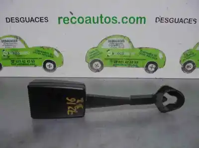 Pezzo di ricambio per auto di seconda mano gancio cintura anteriore sinistro per audi a4 berlina (8e) 2.0 riferimenti oem iam 8e0857755c