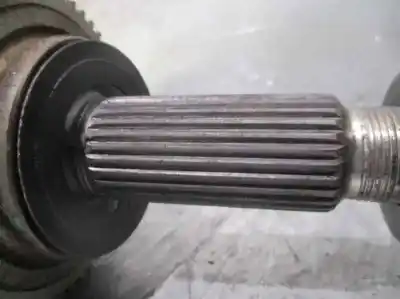 Автозапчастина б/у трансмісія задня ліва для ssangyong rodius ii 2.0 xdi посилання на oem iam 4230021300 j5b26b a1rr