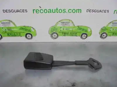 Pezzo di ricambio per auto di seconda mano gancio cintura anteriore destro per audi a4 berlina (8e) 2.0 riferimenti oem iam 8e0857755c