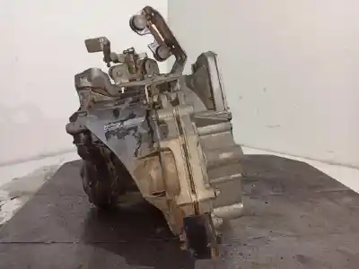 Second-hand car spare part gearbox for opel signum 1.9 16v cdti cat (z 19 dth / lrd) oem iam references f40 r06017616f1 