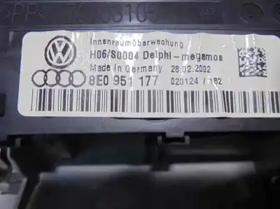 Second-hand car spare part interior light for audi a4 berlina (8e) 2.0 oem iam references 8e0951177  