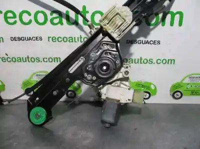 Peça sobressalente para automóvel em segunda mão elevador de vidros dianteiro direito por bmw serie 1 berlina (e81/e87) 2.0 16v diesel cat referências oem iam 6927028  
