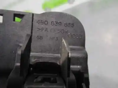 Автозапчасти б/у задняя правая наружная ручка за audi a4 berlina (8ec) 1.8 20v ссылки oem iam 4b0839885  