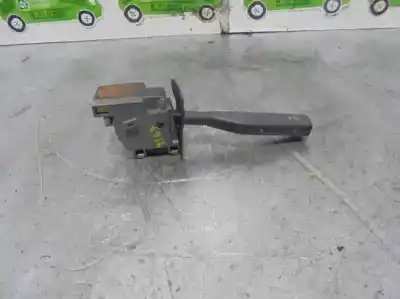 Pezzo di ricambio per auto di seconda mano comando pulito per peugeot 309 1.9 riferimenti oem iam 