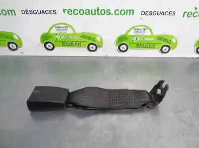 Peça sobressalente para automóvel em segunda mão chicote / encaixe cinto segurança traseiro direito por ford focus cabrio (ca5) 2.0 tdci cat referências oem iam 6n41l613k21ab