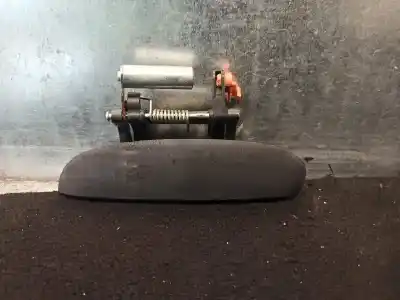 Peça sobressalente para automóvel em segunda mão puxador exterior traseiro esquerdo por hyundai i10 1.1 12v cat referências oem iam 836500x00