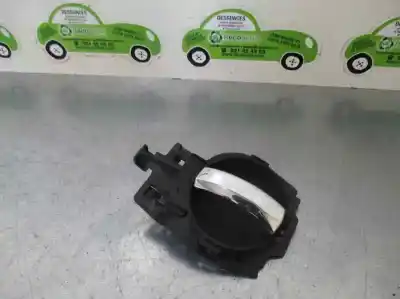 Peça sobressalente para automóvel em segunda mão PUXADOR INTERIOR DIANTEIRO DIREITO por CITROEN C2 (JM_)  Referências OEM IAM 9647164277  