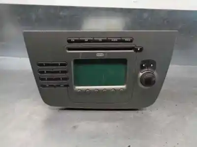 Pièce détachée automobile d'occasion système audio / radiocd pour seat altea (5p1) 1.9 tdi références oem iam 5p1035186b