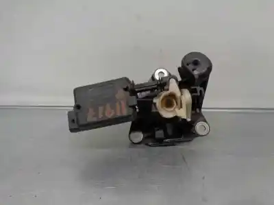 Pezzo di ricambio per auto di seconda mano maniglia esterna del cancello per renault clio ii fase ii (b/cb0) 1.5 dci diesel 64 cv / 47 kw riferimenti oem iam 8200447266  