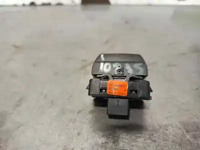 Автозапчасти б/у ВЫКЛЮЧАТЕЛЬ за DACIA LODGY  ссылки OEM IAM 251454664R  