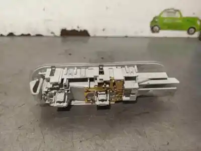 Автозапчасти б/у внутренний свет за dacia lodgy 1.6 cat (bivalent. gasolina / gpl) ссылки oem iam 8200074362  