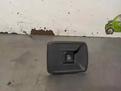 Second-hand car spare part rear left power window switch for dacia lodgy 1.6 cat (bivalent. gasolina / gpl) oem iam references 255217475r