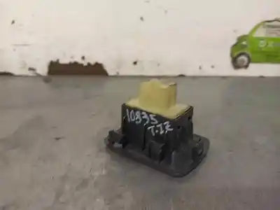 Second-hand car spare part rear left power window switch for dacia lodgy 1.6 cat (bivalent. gasolina / gpl) oem iam references 255217475r  