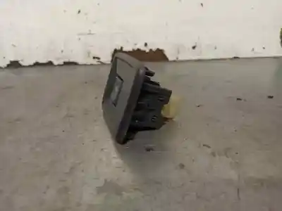 Second-hand car spare part right front power window switch for dacia lodgy 1.6 cat (bivalent. gasolina / gpl) oem iam references 255217475r  