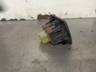 Second-hand car spare part right front power window switch for dacia lodgy 1.6 cat (bivalent. gasolina / gpl) oem iam references 255217475r  