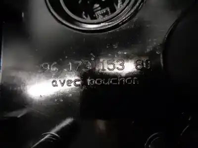 Pièce détachée automobile d'occasion culasse du moteur pour citroen saxo 1.5 diesel références oem iam 9617177010 9617279180 9617315380