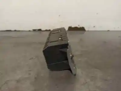 Second-hand car spare part multifunction display for opel agila básico oem iam references 009133265  5wk70007