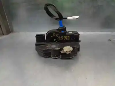 Peça sobressalente para automóvel em segunda mão fechadura da porta dianteira direita por opel astra j (p10) 1.7 cdti (68) referências oem iam 13577984