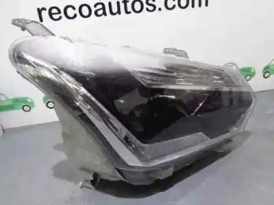 Second-hand car spare part right headlight for isuzu d-max 1.9 turbodiesel oem iam references 9922681017 hb3 h11 