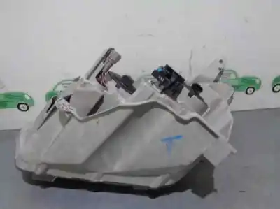 Second-hand car spare part right headlight for isuzu d-max 1.9 turbodiesel oem iam references 9922681017 hb3 h11 